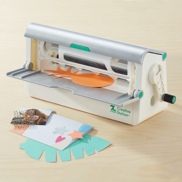 XYRON 9" CREATIVE STATION MACHINE