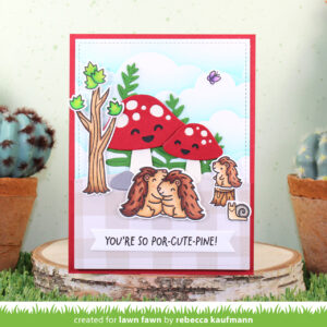 LAWN FAWN DIE HAPPY MUSHROOMS