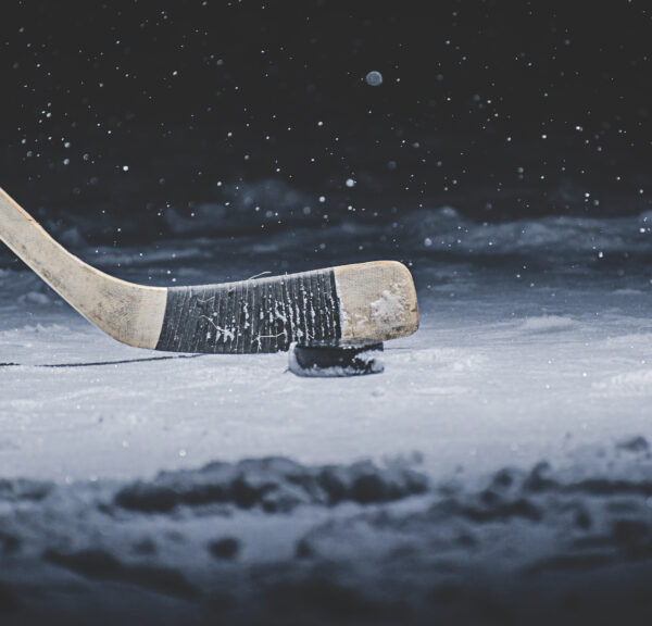 Reminisce Let's Play Hockey 12X12 Face Off