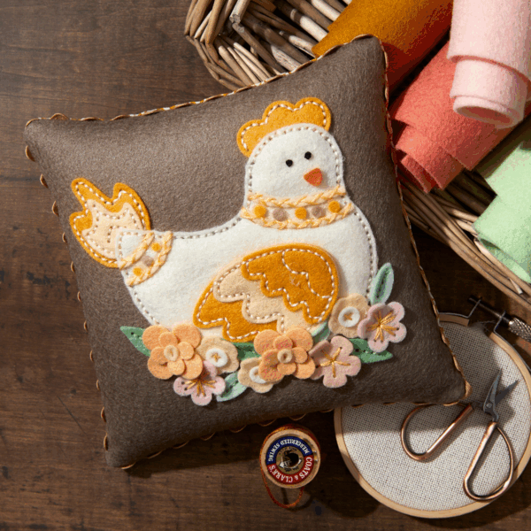 Spellbinders Felt Cozy Cluck Etched Dies From the Spring Felt Stitch & Create Collection By Nichol Spohr