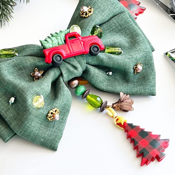 DRESS IT UP HOME FOR THE HOLIDAYS