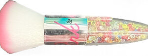 PINK & MAIN FOIL DUSTING BRUSH