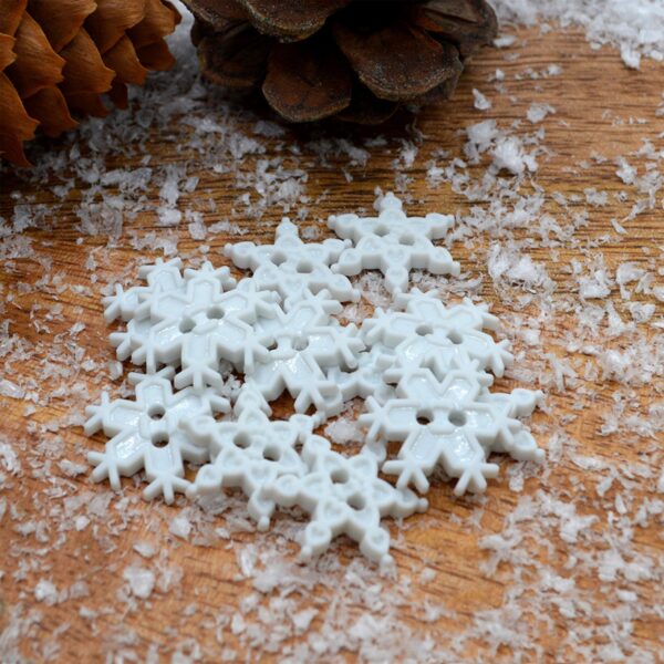 DRESS IT UP SEW THRU SNOWFLAKES