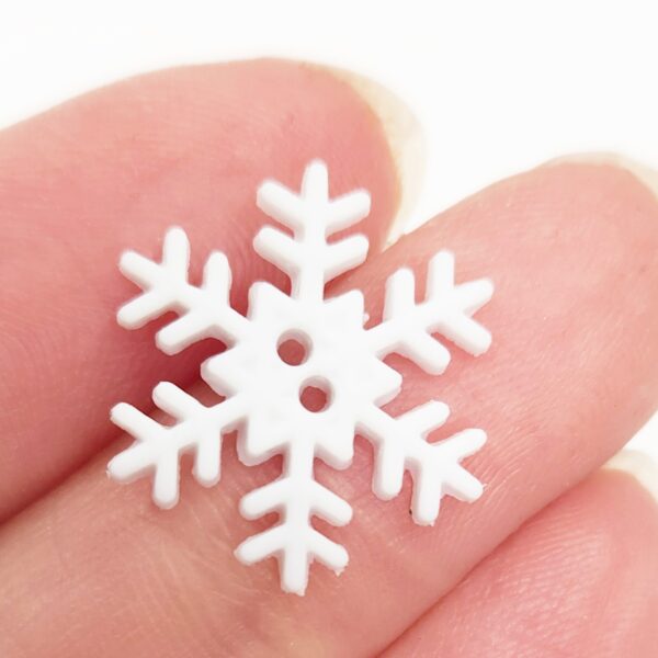 DRESS IT UP SEW THRU SNOWFLAKES