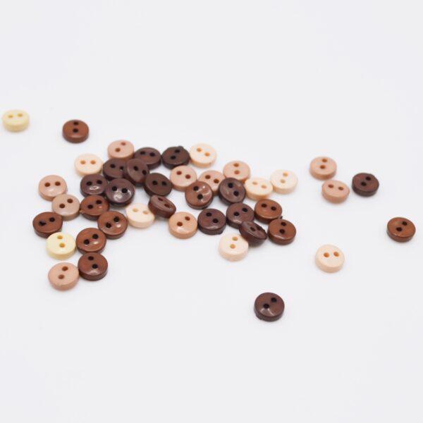 DRESS IT UP TINY NATURAL BUTTONS