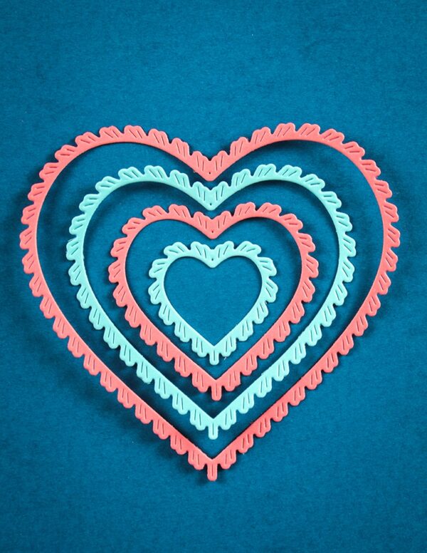 Poppy Die Fringed Heart Frames