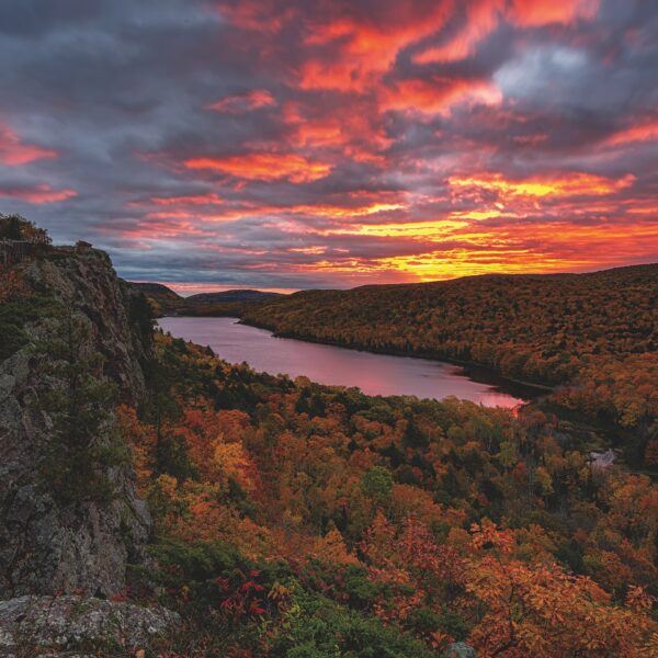 Rem Northern Lake Adventures 12X12 Lake of the Clouds Rem Northern Lake Adventures 12X12 Lake of the Clouds