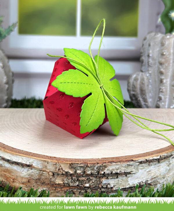 Lawn Fawn Strawberry Treat Box Dies